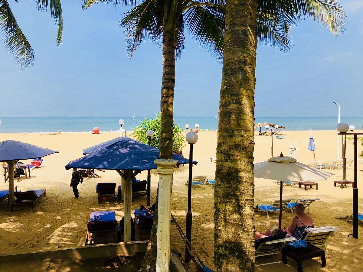 Lanka Beach Hotel Ettukala Bagian luar foto
