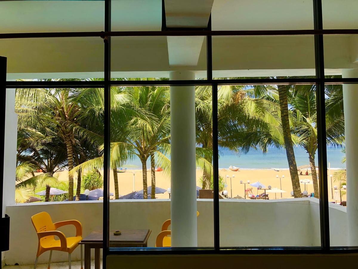 Lanka Beach Hotel Ettukala Bagian luar foto