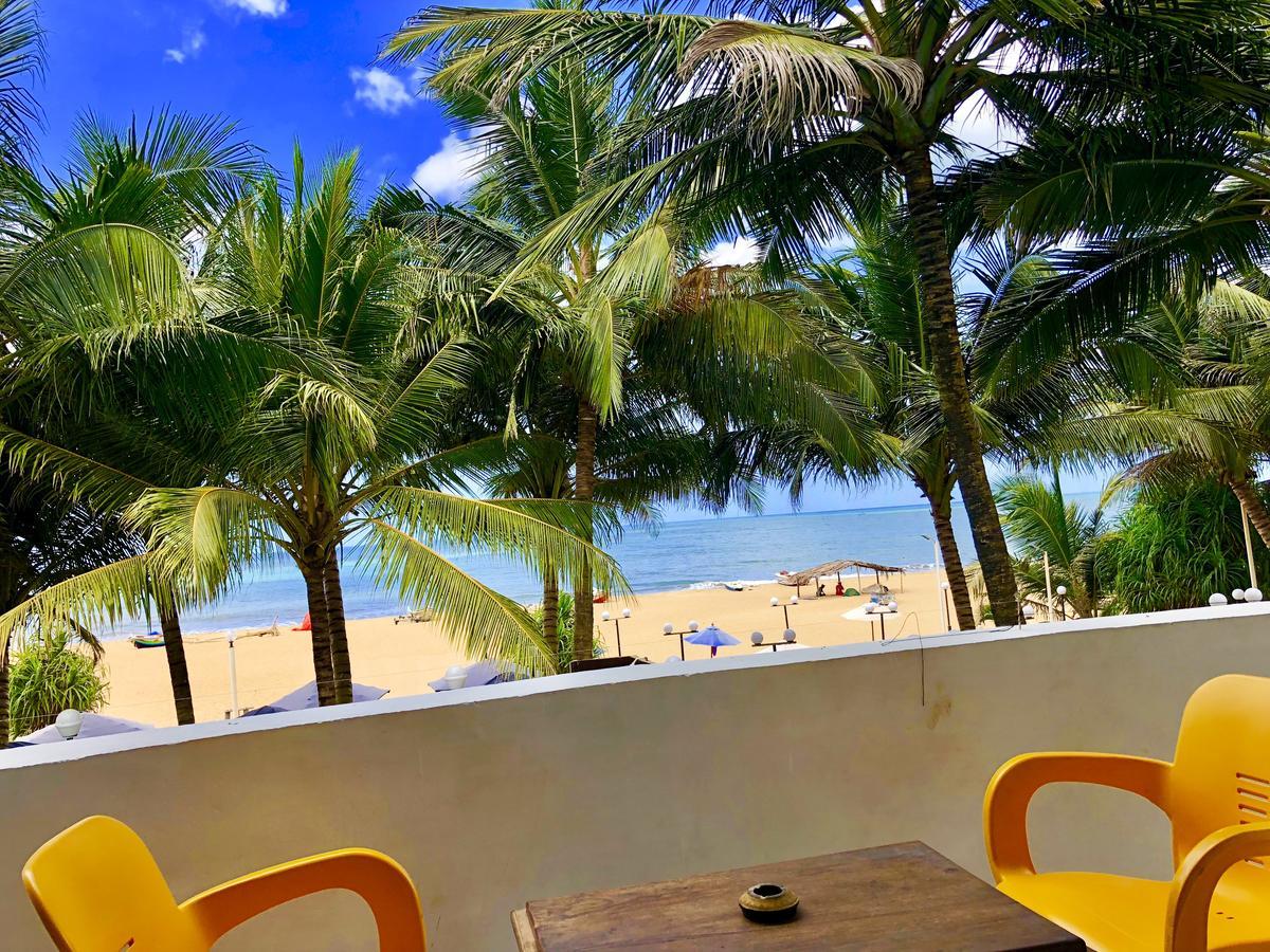 Lanka Beach Hotel Ettukala Bagian luar foto