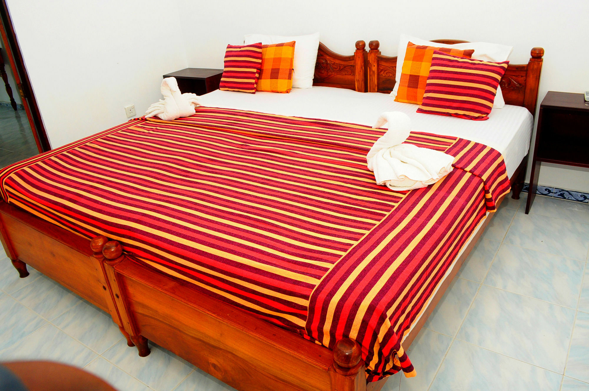 Lanka Beach Hotel Ettukala Bagian luar foto
